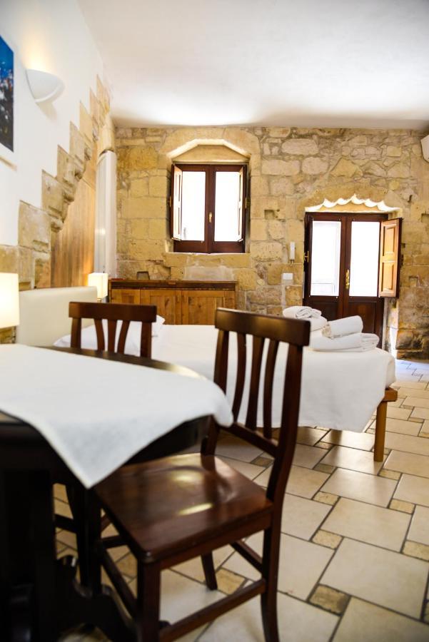 B&B Demetra Appartamenti Lecce Ngoại thất bức ảnh